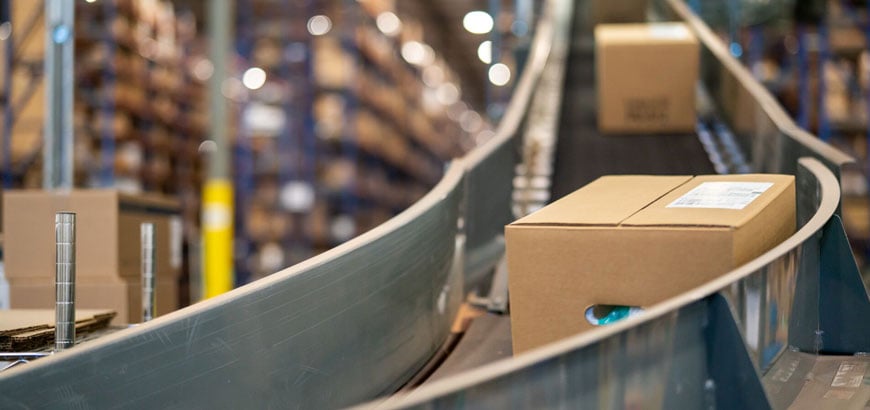 Boxes on conveyor belt