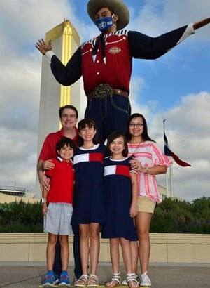 <span>Alexandria, her husband and children attending the State Fair of Texas.  </span>